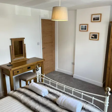 1 Bed Luxury In Leeds With Optional Hot Tub Holiday home Leeds (West Yorkshire)