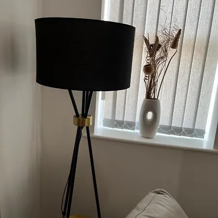 Holiday home 1 Bed Luxury In Leeds With Optional Hot Tub Leeds (West Yorkshire)